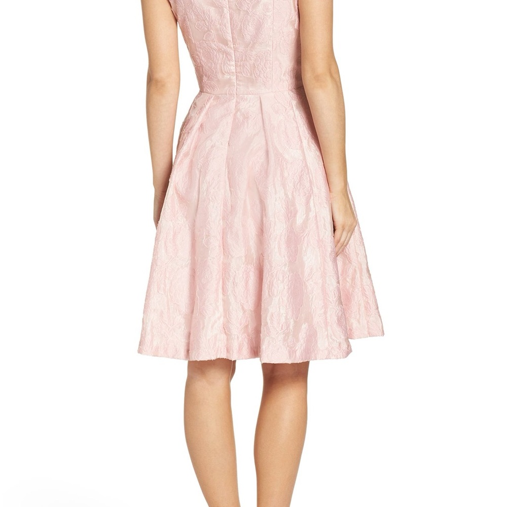 Gal Meets Glam Augusta Off-the-Shoulder Dress - Picture 3 of 8